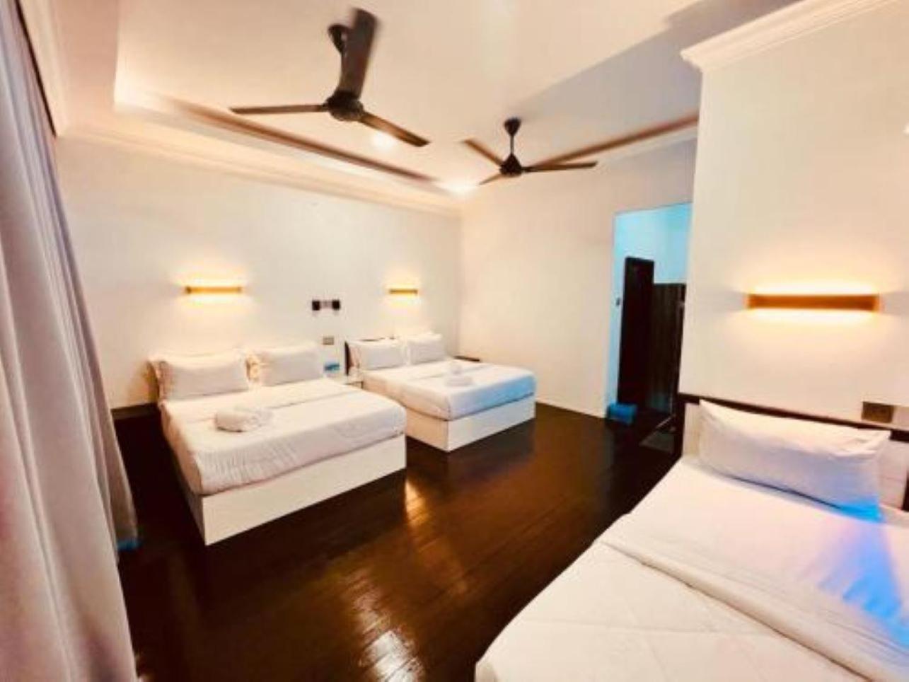 Maglami-Lami Water House Villa เซมปอร์นา ภายนอก รูปภาพ